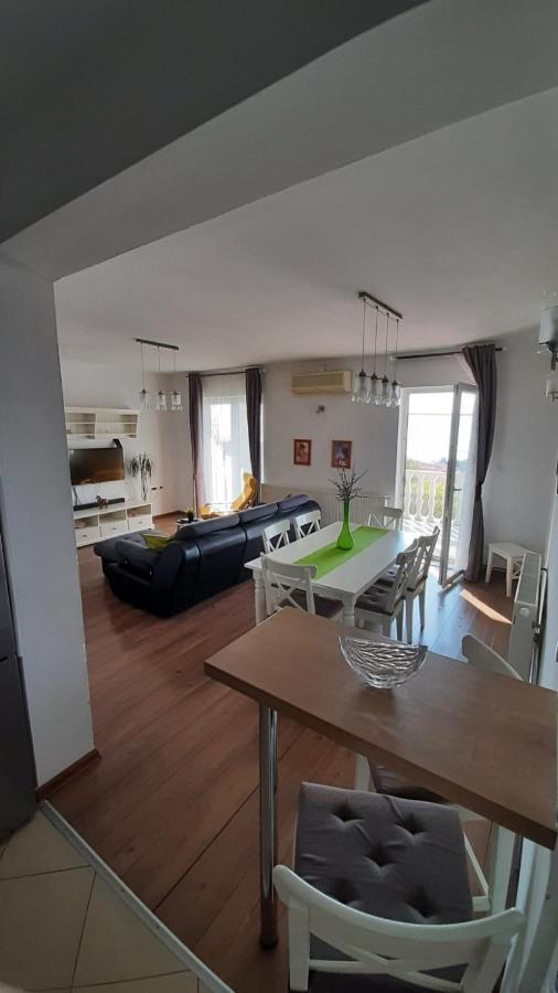 Apartman Ana & Marta Сень Экстерьер фото