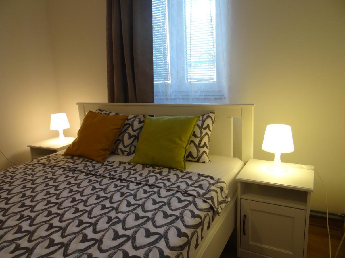 Apartman Ana & Marta Сень Экстерьер фото
