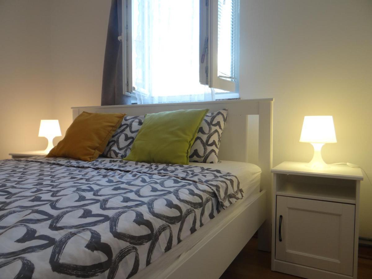 Apartman Ana & Marta Сень Экстерьер фото