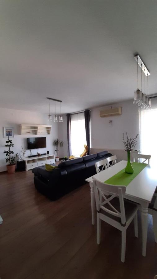 Apartman Ana & Marta Сень Экстерьер фото
