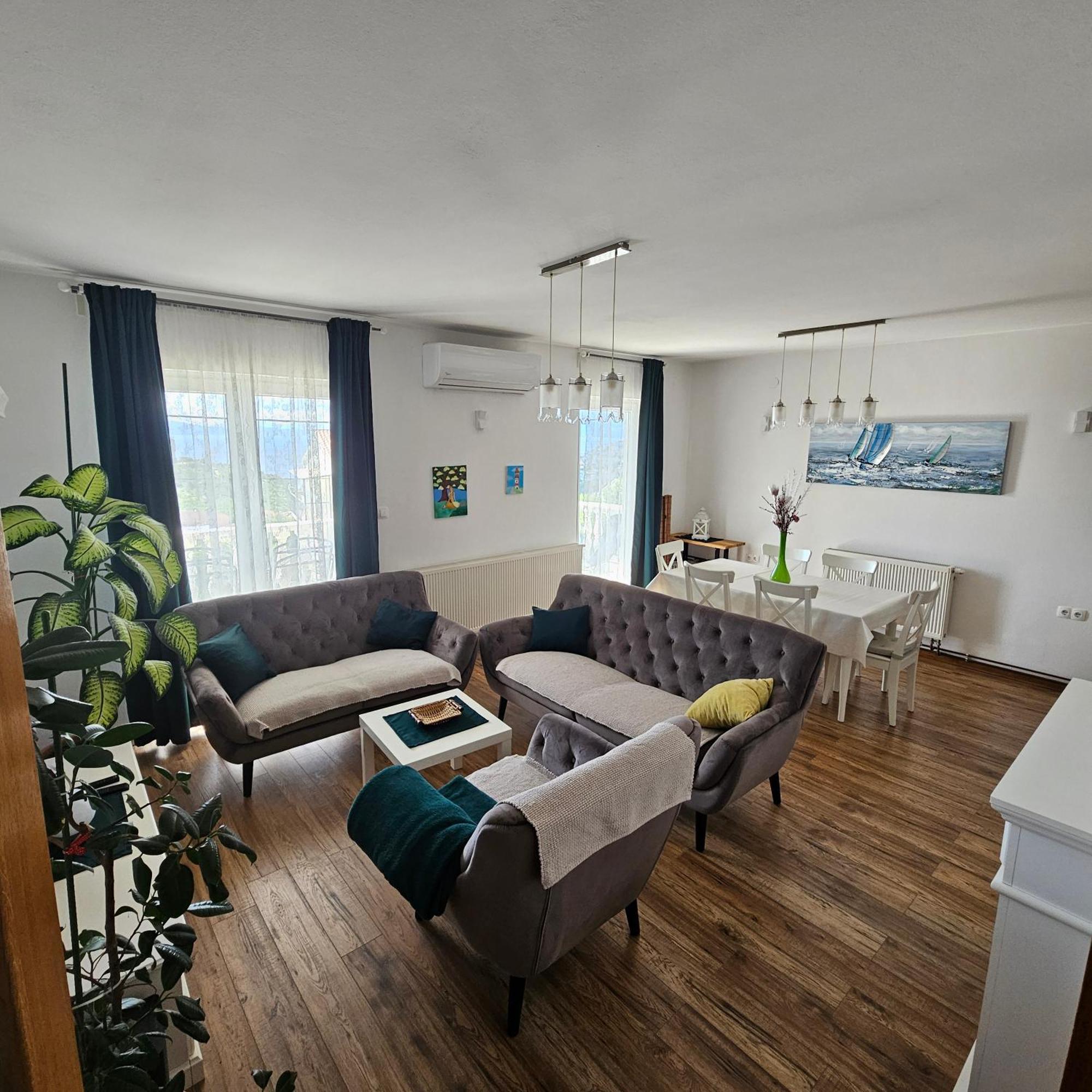 Apartman Ana & Marta Сень Экстерьер фото