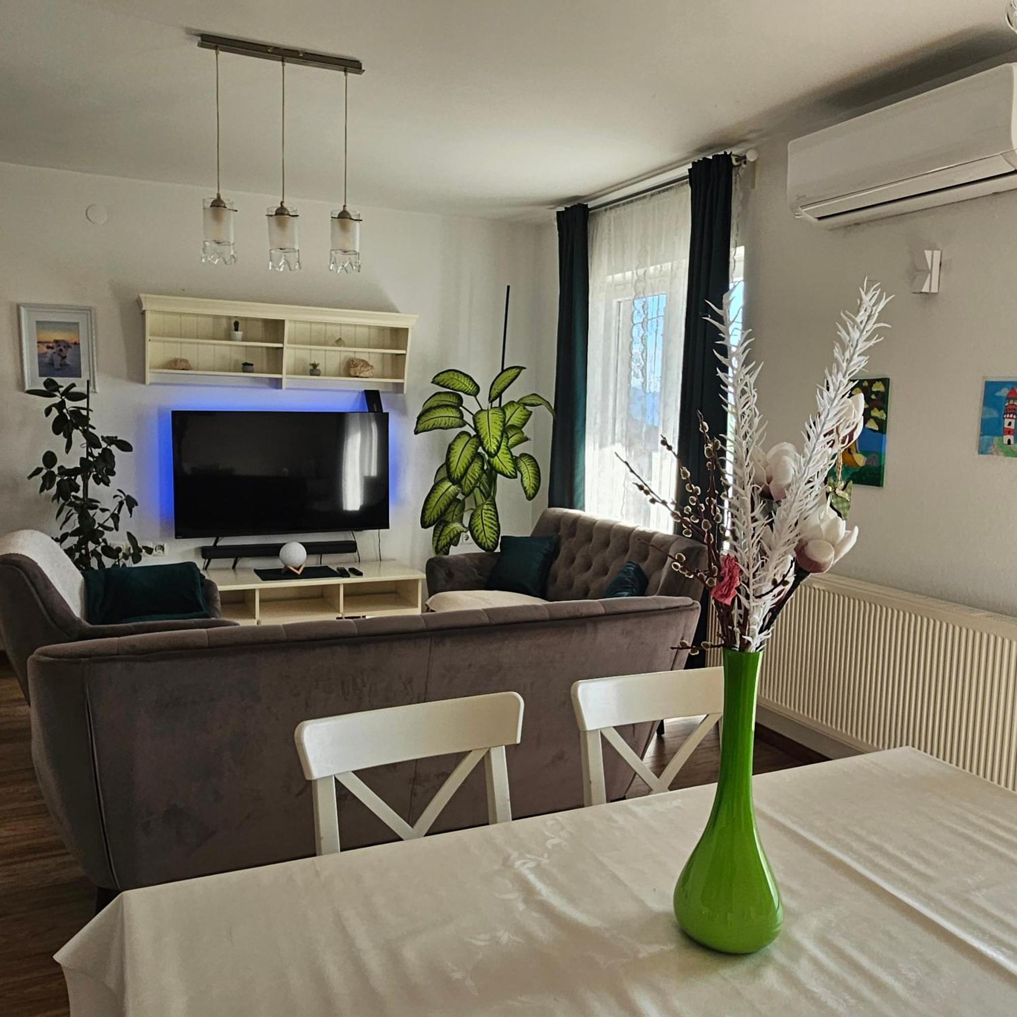 Apartman Ana & Marta Сень Экстерьер фото